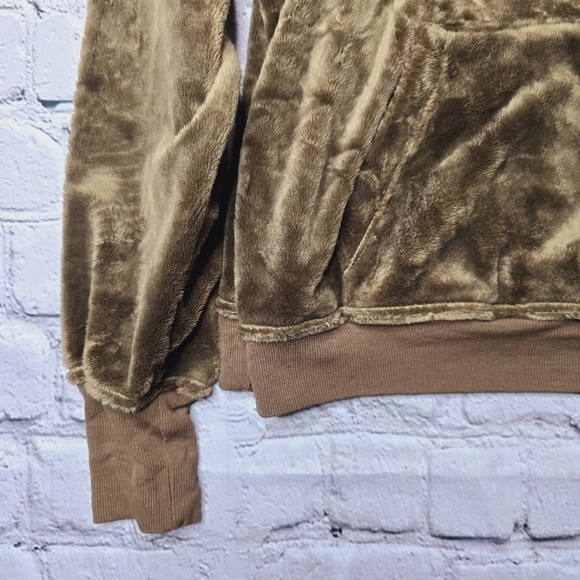 Anthro Sunday in Brooklyn Mairead Plush Cowl Neck Kangaroo Pouch Pullover Moss M - Picture 6 of 11